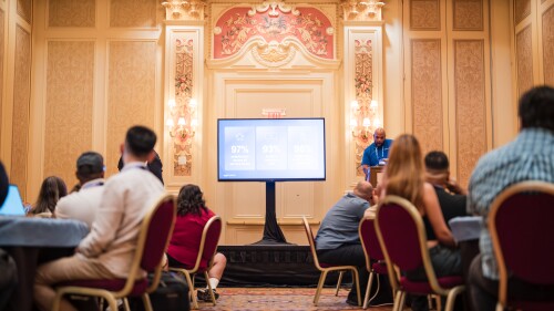 relaycon roundtable 2.jpg