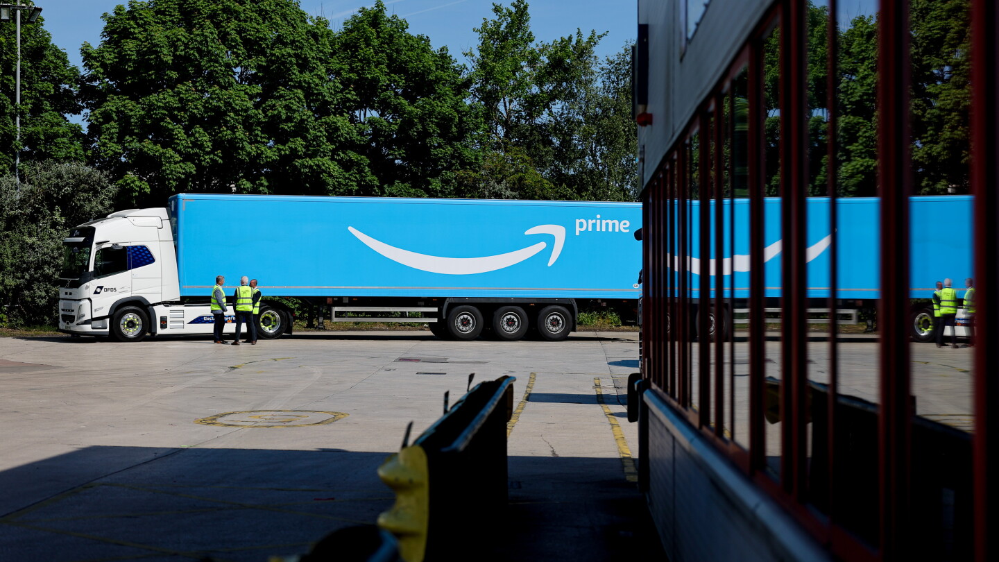 Amazon Line Loader Amazon Relay | Load board & trucking contracts for carriers - Amazon ...